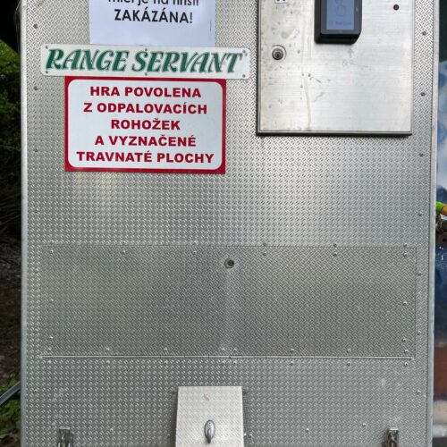 Možnosti nákupu míčů na driving range